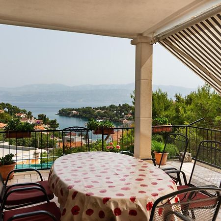 Apartments With A Parking Space Splitska, Brac - 2867 外观 照片